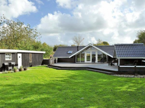 6 person holiday home in Ansager